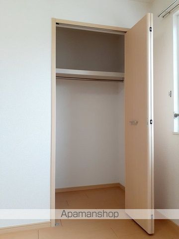 モダン ソレイユIIの内装写真
