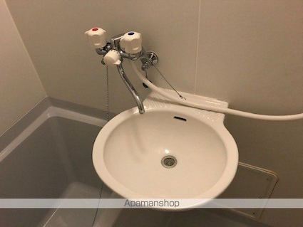 レオパレスヴィクトワールＫ２[1K/21.81m2]の洗面所