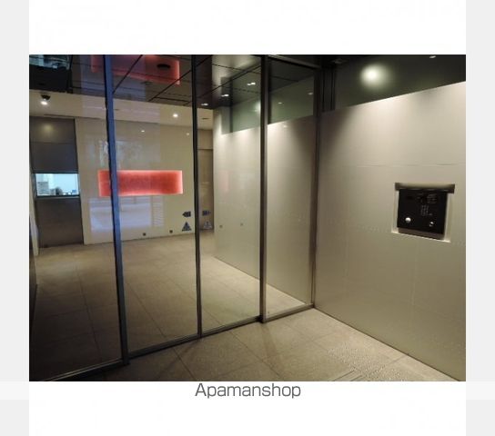 コンフォリア三田EASTの玄関写真