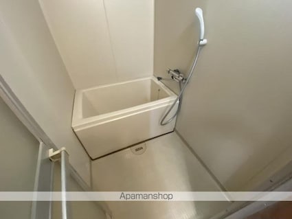 香川県高松市牟礼町牟礼[2LDK/57m2]のバス