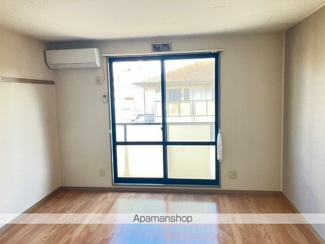 サンライズ春日 B棟の内装写真