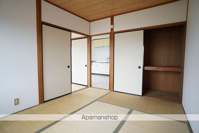 尾野スカイハイツ2の内装写真