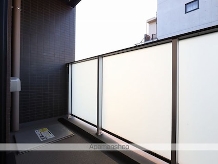 ＬＯＶＩＥ麻布十番[1R/26.16m2]のバルコニー