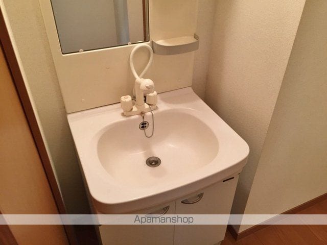 レジュウィールE棟の内装写真