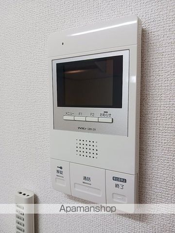 MODE EIGHT IIの内装写真