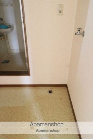 ハイツ三田の内装写真