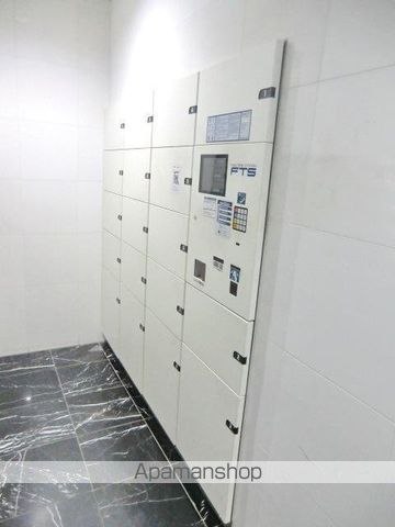 ガラステーション岩本町NORTHの内装写真