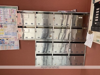 メゾン・ウィステリア[2DK/40m2]の外観4