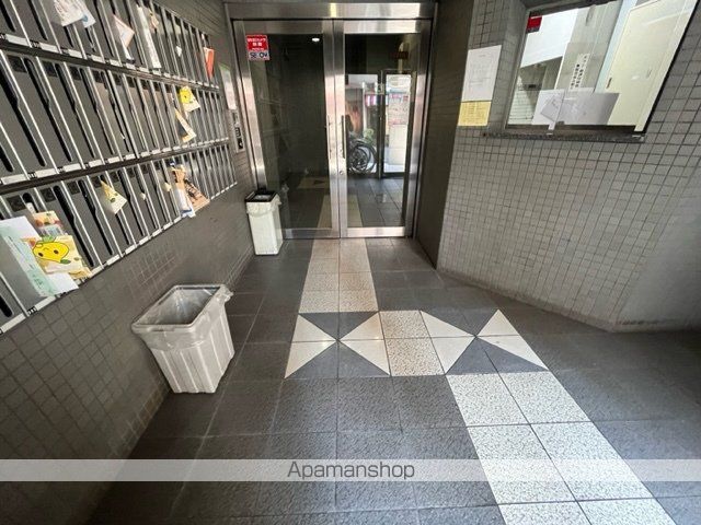 プレステル福島の玄関写真