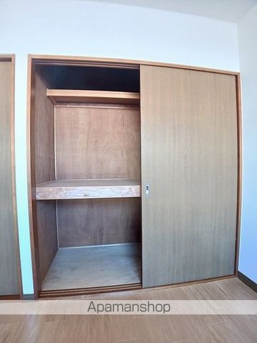 シャトレ仲の内装写真