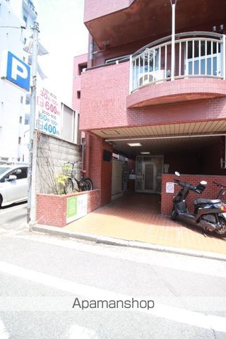 プレアール大供IIの玄関写真