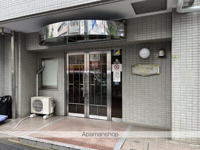 アドリーム千駄木の玄関写真