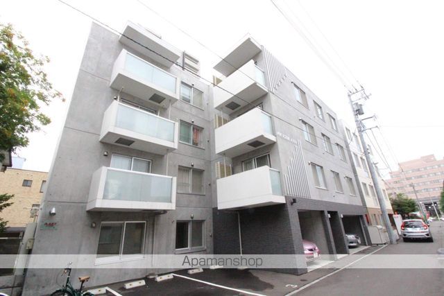 REGOLITH N2の外観写真