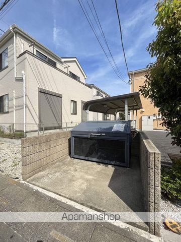 クレシアの玄関写真