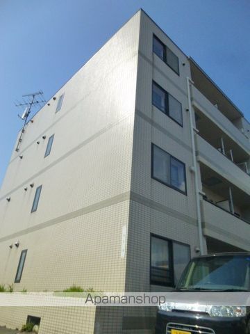 ウィスタリア北郷の外観写真