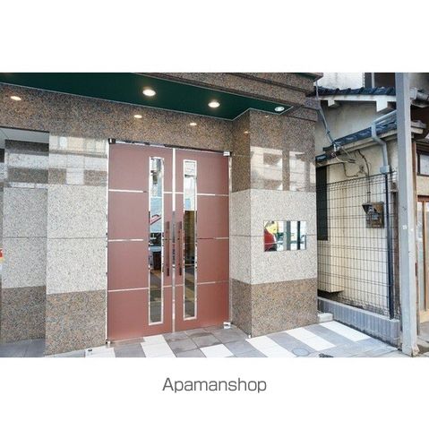 ガーデンコート小石川の玄関写真