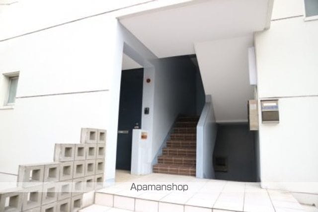 GRAND岡山手の玄関写真