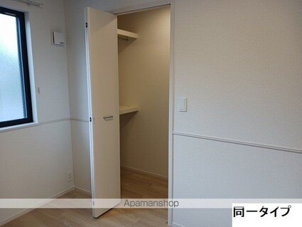 エムズ　グリューエン[1LDK/50.01m2]の収納