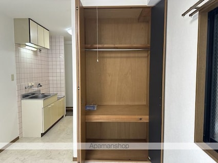 パインヴィレッジ[1R/21.4m2]の収納