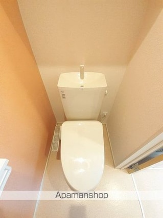 ネスル[1LDK/48.35m2]のトイレ