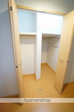 セイント　ポラリス[1LDK/49.21m2]の収納