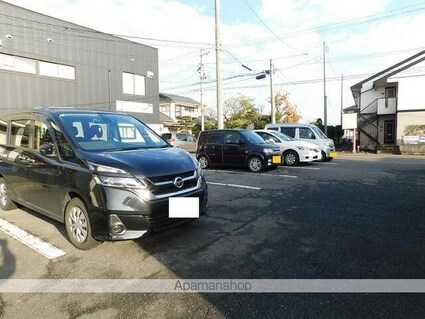 シティハイツ大友[2DK/43.06m2]の駐車場