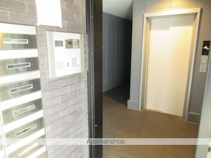 グラディート大沢川原[1LDK/40.01m2]のエントランス