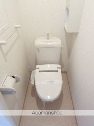 ヴィラヴェール[2LDK/56.47m2]のトイレ