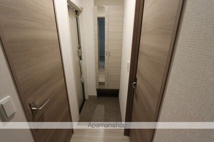 ＤーｒｏｏｍＣＶＩＩＩ[2LDK/52.57m2]の玄関