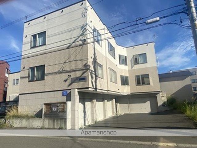 PRIVE栄通の外観写真