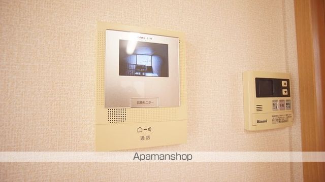オリーブ Bの内装写真