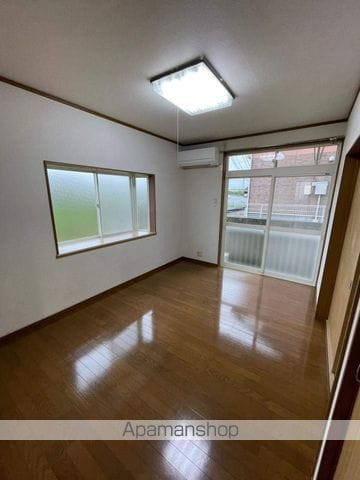 スカイコーポ西尾崎 C棟の内装写真