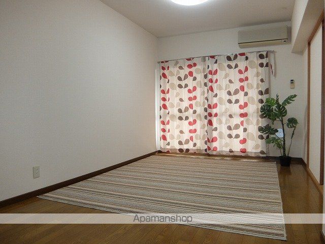 アーニスの内装写真