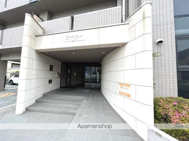 グレイスコート直井の玄関写真