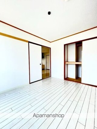 和歌山県和歌山市和歌川町[3DK/47.86m2]の内装3