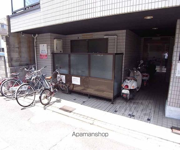 サンシャイン西院の外観写真
