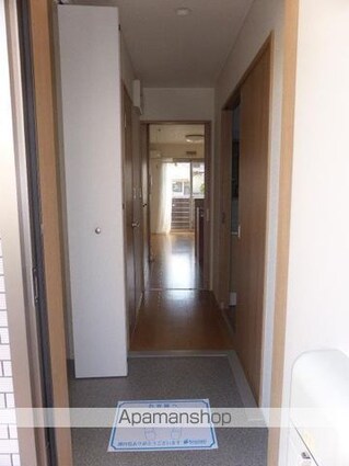 エルメゾン寿町[1R/29.98m2]の玄関