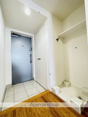 CORNES HOUSE NAGOYAの内装写真