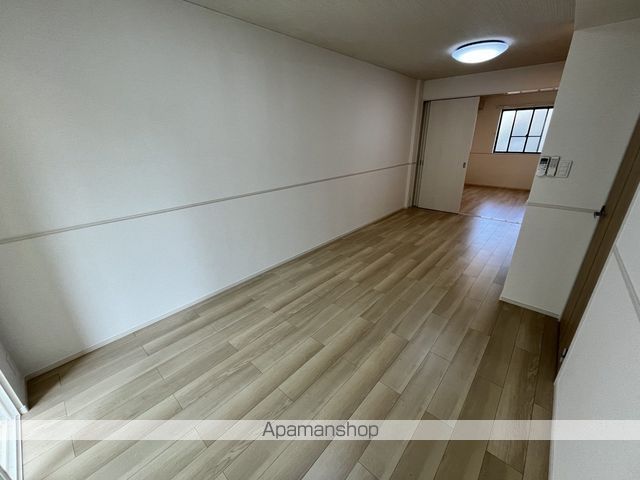 エトワール メゾンの内装写真