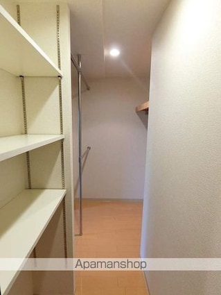 千葉県松戸市東松戸２丁目[3LDK/78.08m2]の収納