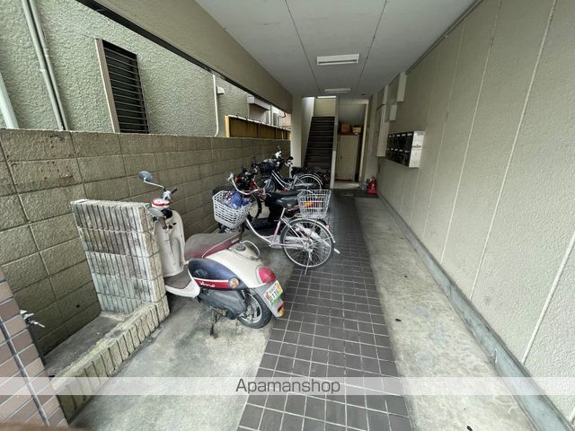ハイツ沢良木の玄関写真