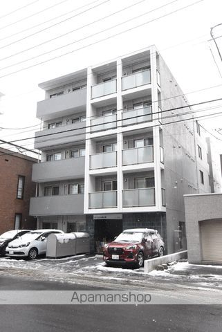 アリュール南6条の外観写真