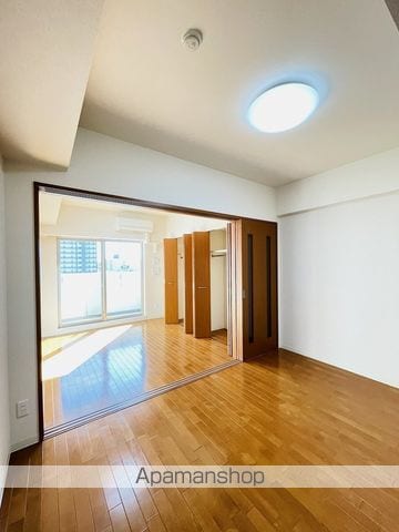 プラウランド堀田の内装写真