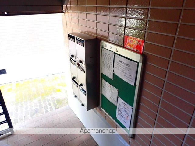 ゆったりPOPO C棟の玄関写真