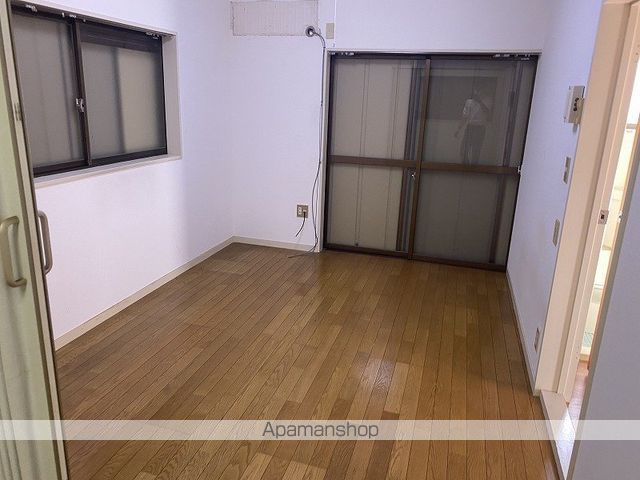 MB様古和田戸建の内装写真