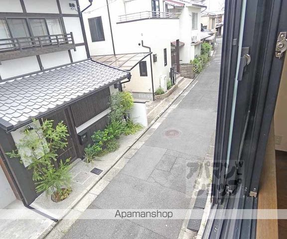 京都市烏丸線 北山駅 徒歩10分 3階建 築30年の内装写真