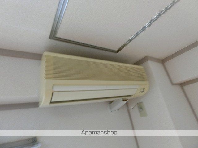 ヴィラ広小路の内装写真