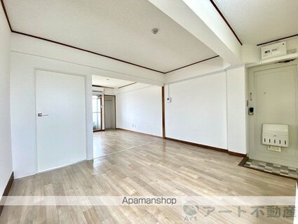 アルト久万ノ台[1LDK/37m2]のリビング・居間