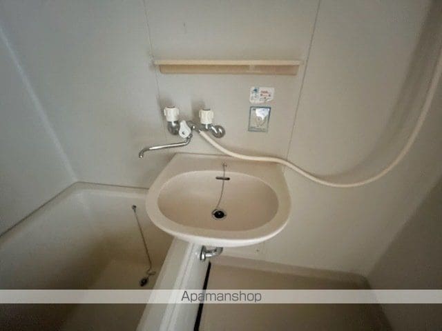 リバーサイドビラIの内装写真