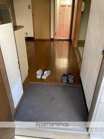 パンダおおつの内装写真